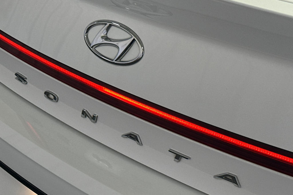 Thumbnail: 2023 Hyundai Sonata - 6