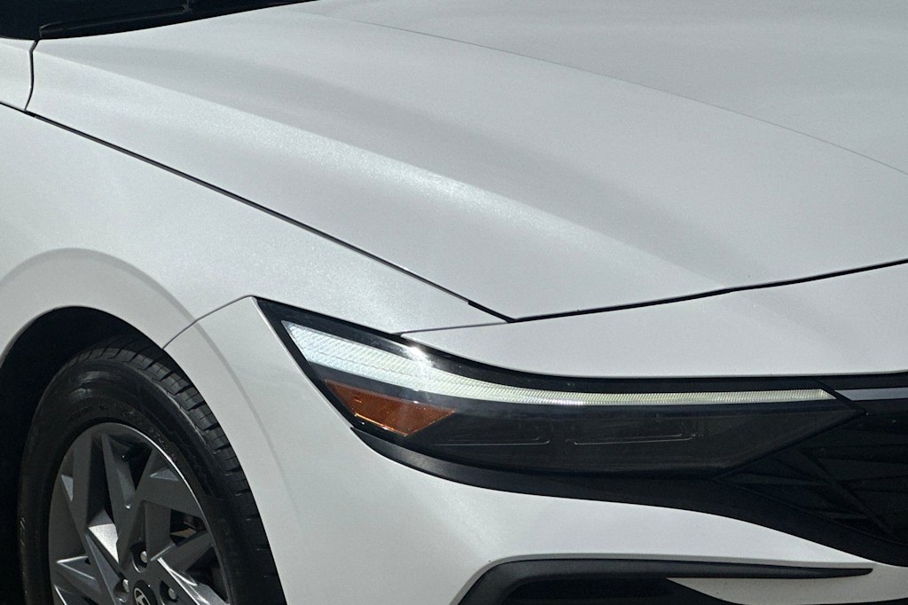 Thumbnail: 2024 Hyundai Elantra - 35