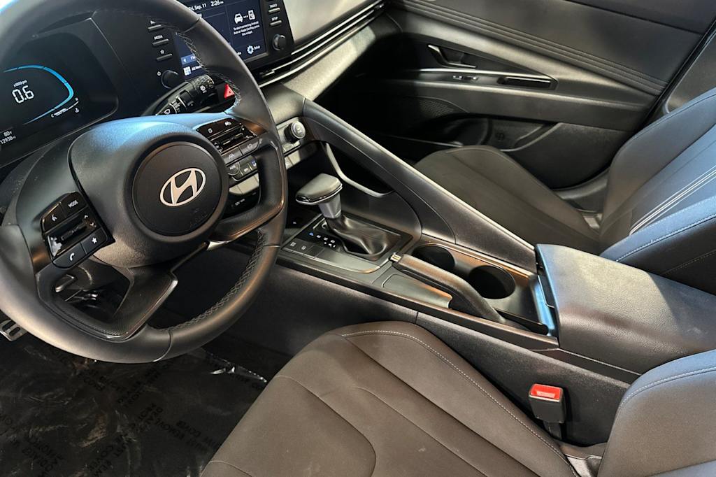 Thumbnail: 2026 Hyundai Elantra - 8
