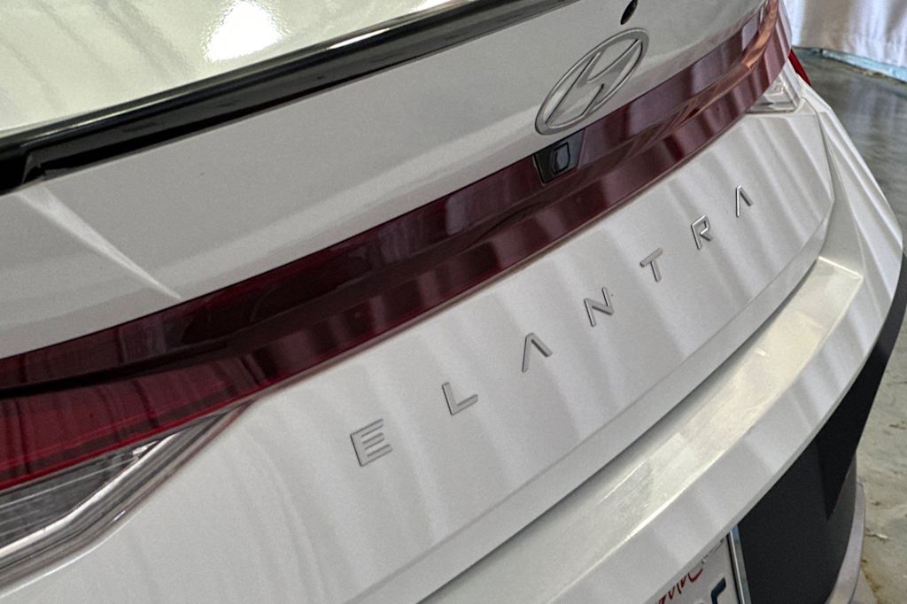 Thumbnail: 2026 Hyundai Elantra - 23