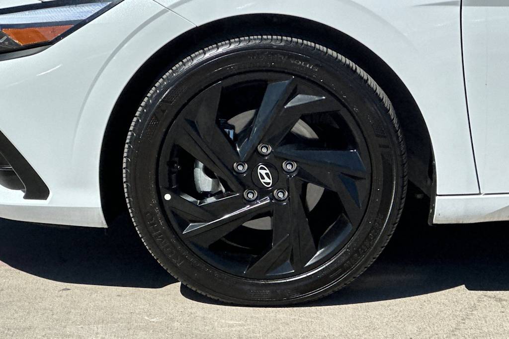 Thumbnail: 2026 Hyundai Elantra - 7