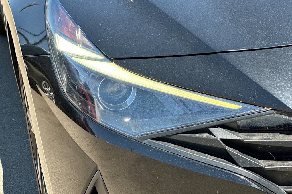 Thumbnail: 2023 Hyundai Elantra - 32