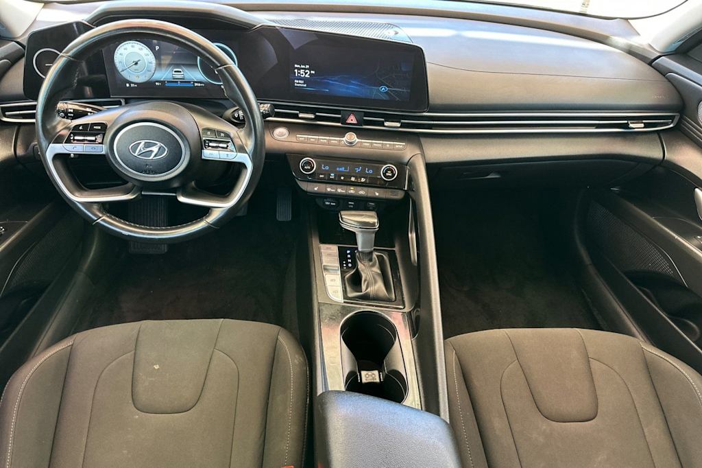 Thumbnail: 2023 Hyundai Elantra - 2