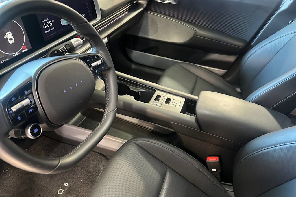 Thumbnail: 2023 Hyundai Ioniq 6 - 8