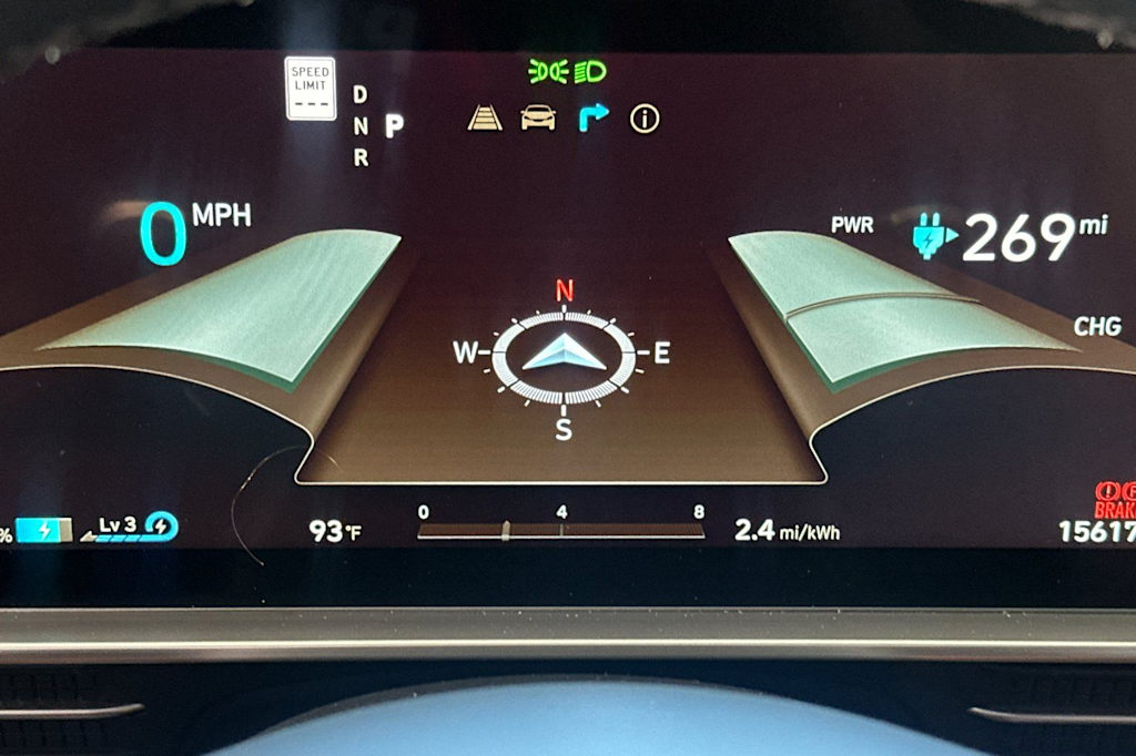 Thumbnail: 2023 Hyundai Ioniq 6 - 15