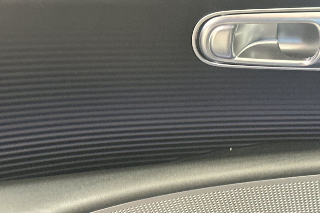Thumbnail: 2023 Hyundai Ioniq 6 - 16