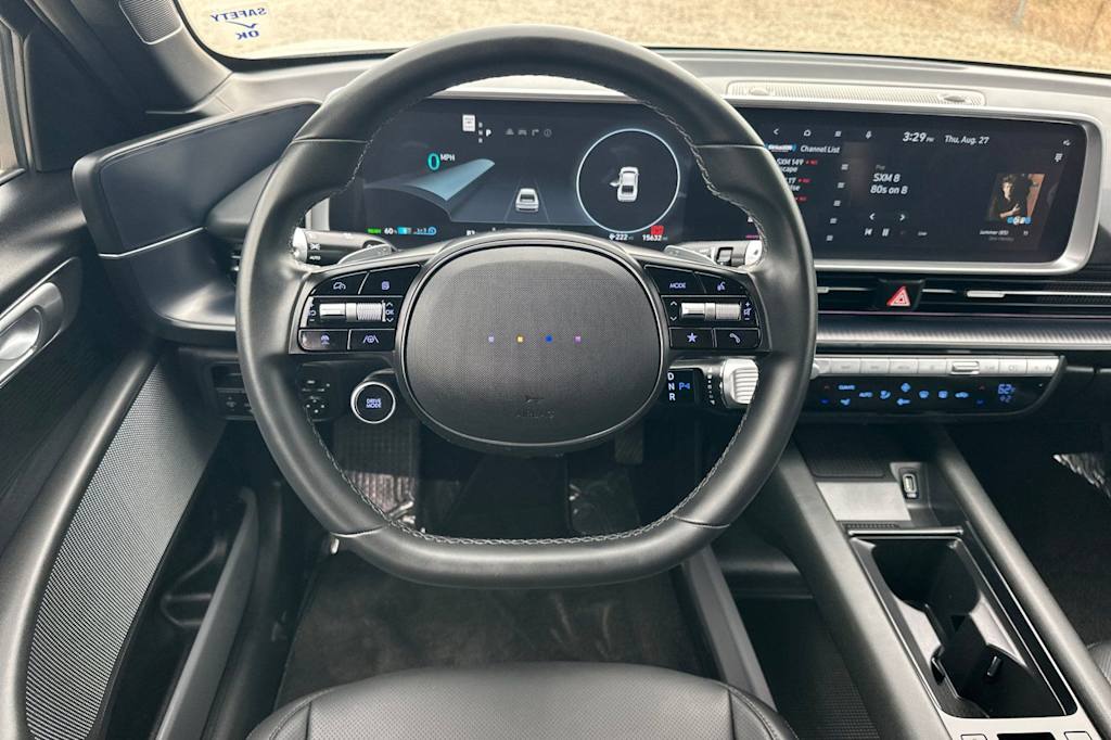 Thumbnail: 2023 Hyundai Ioniq 6 - 11