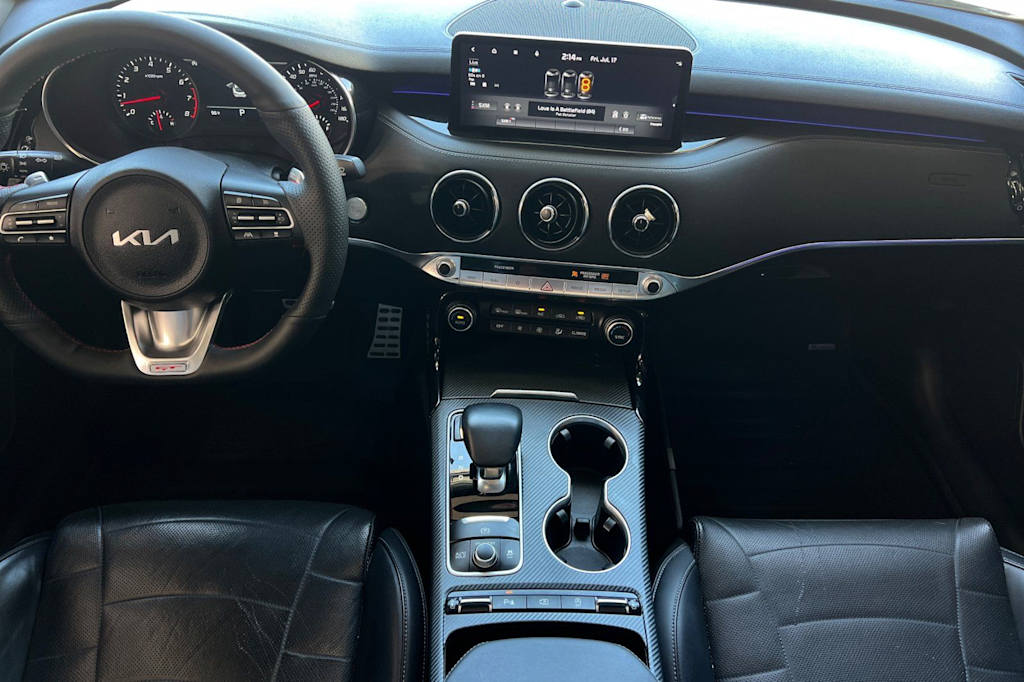 Thumbnail: 2022 Kia Stinger - 2