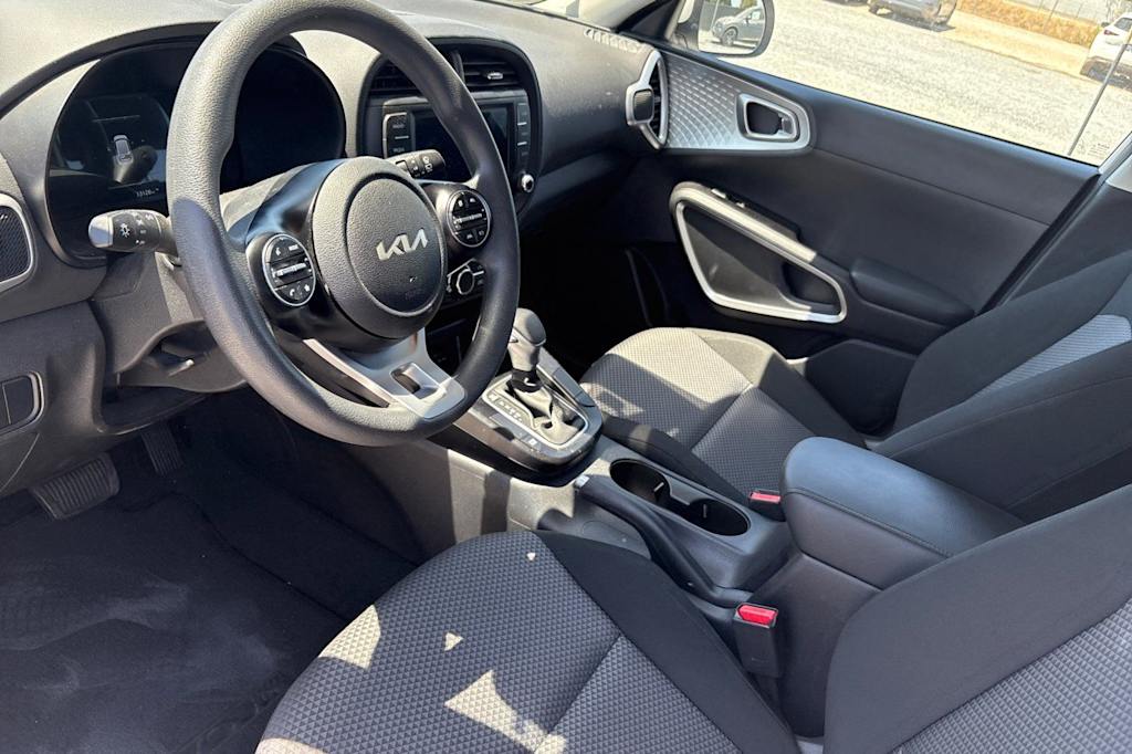 Thumbnail: 2025 Kia Soul - 9
