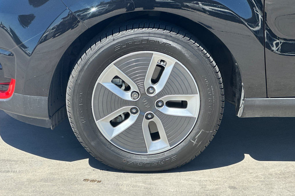 Thumbnail: 2019 Kia Soul - 8