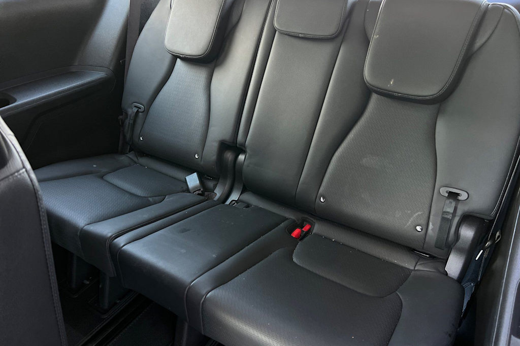 Thumbnail: 2025 Kia Carnival - 26