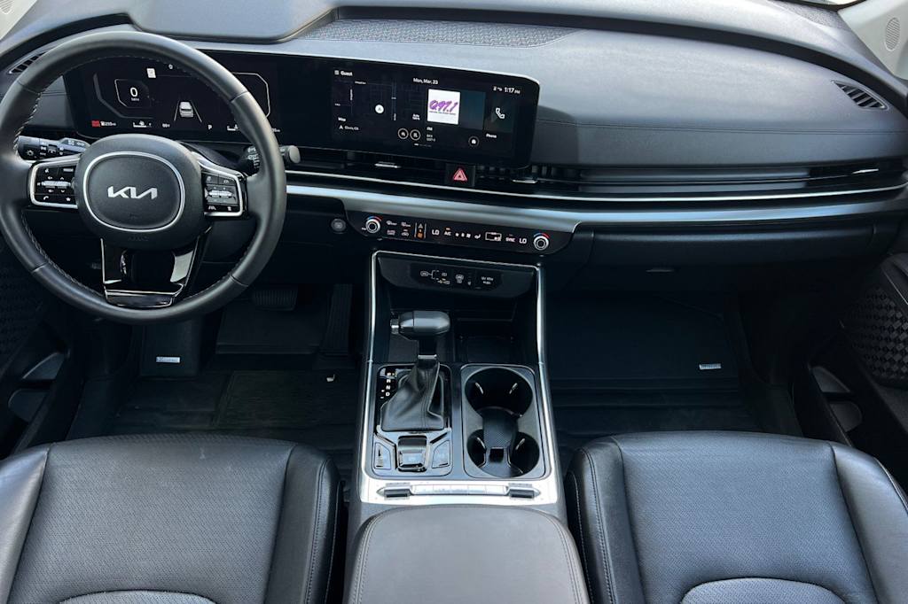 Thumbnail: 2025 Kia Carnival - 2