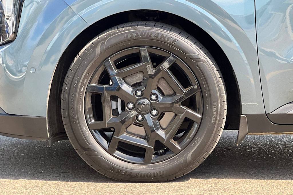 Thumbnail: 2025 Kia Carnival - 8