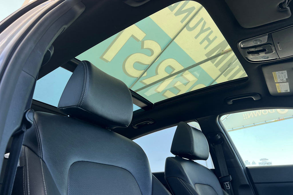 Thumbnail: 2022 Kia Sportage - 23