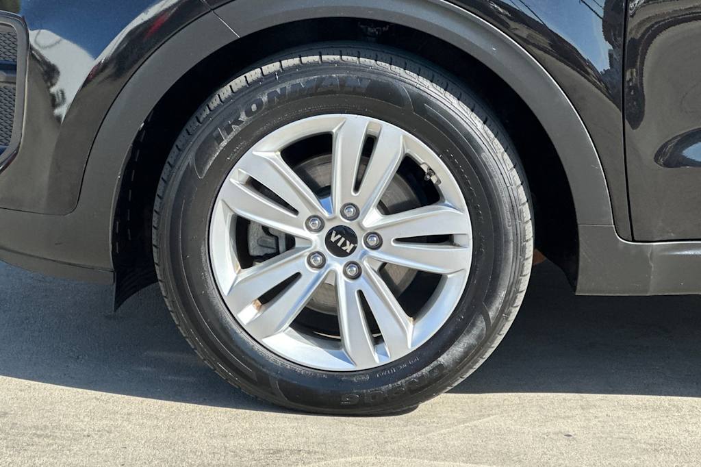 Thumbnail: 2019 Kia Sportage - 8