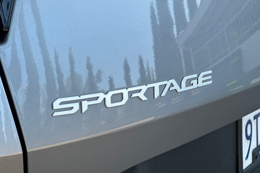 Thumbnail: 2023 Kia Sportage - 7