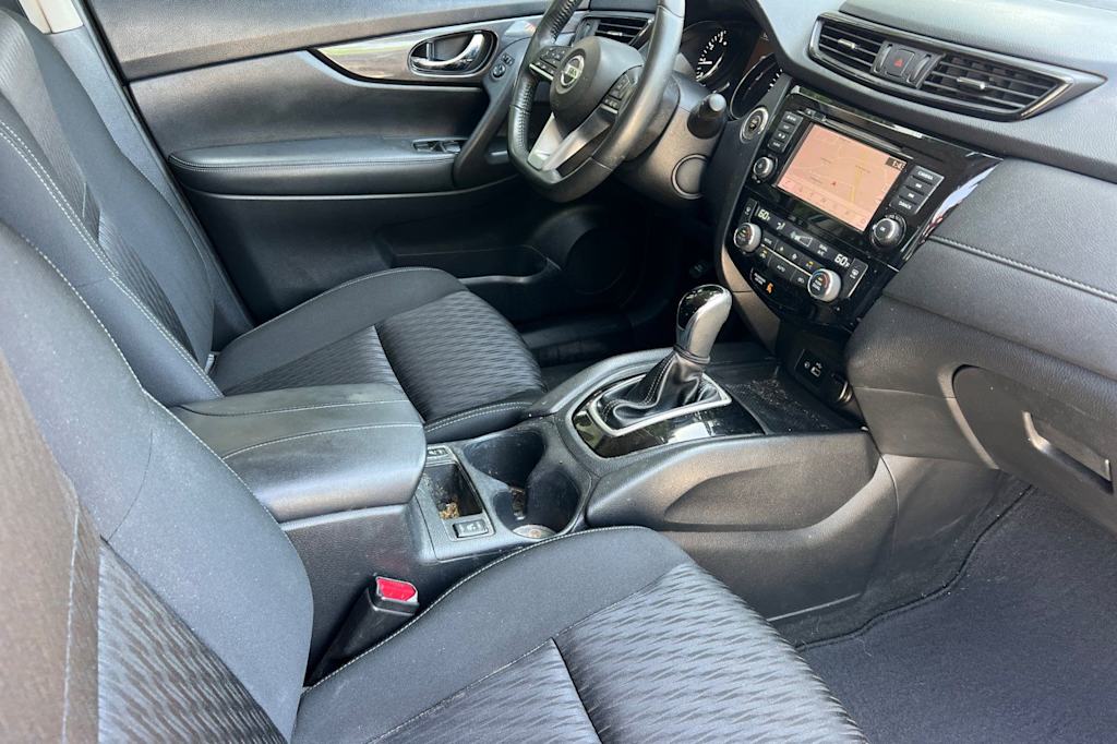 Thumbnail: 2018 Nissan Rogue - 5