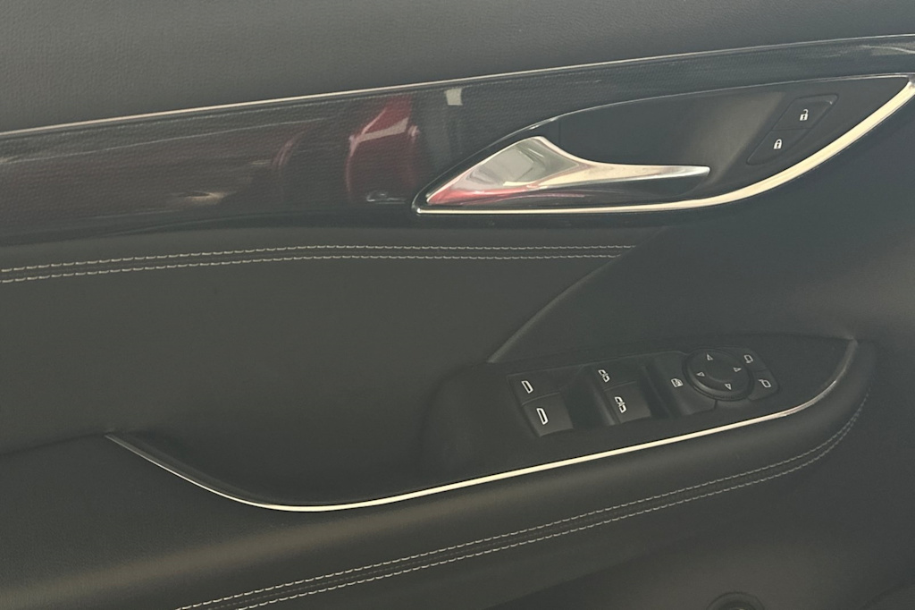 Thumbnail: 2022 Buick Envision - 23