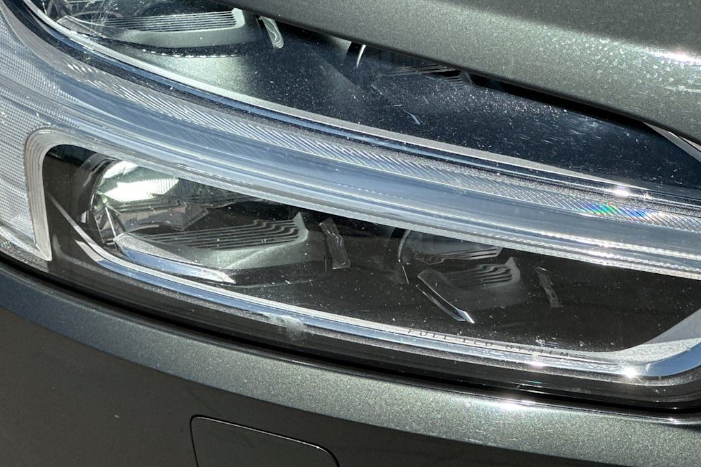 Thumbnail: 2019 Volvo XC60 - 30