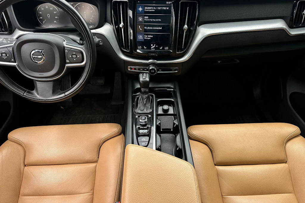 Thumbnail: 2019 Volvo XC60 - 2