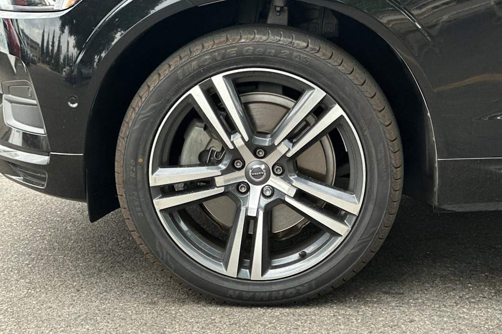 Thumbnail: 2019 Volvo XC60 - 8