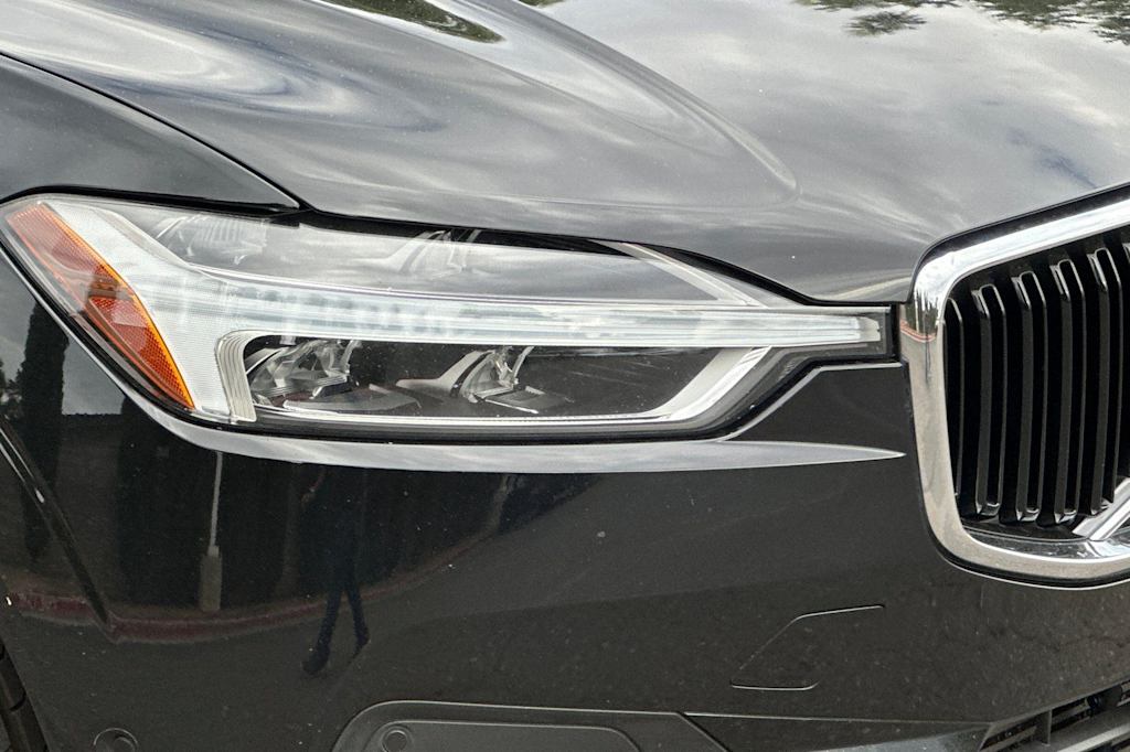 Thumbnail: 2019 Volvo XC60 - 35