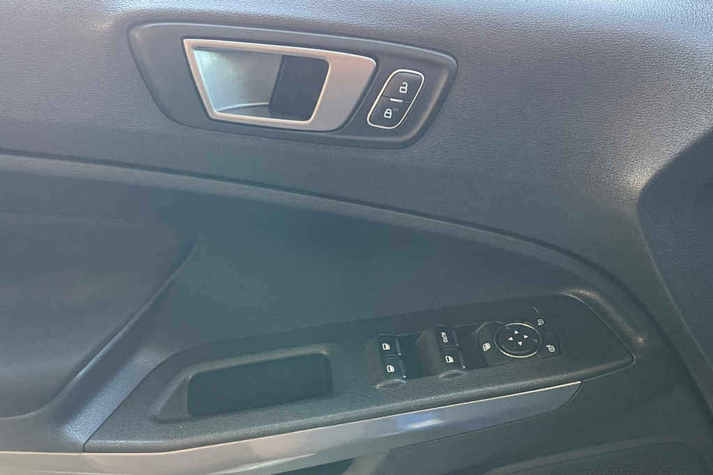Thumbnail: 2020 Ford EcoSport - 24