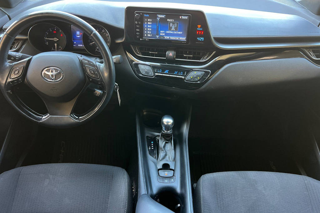 Thumbnail: 2018 Toyota C-HR - 2