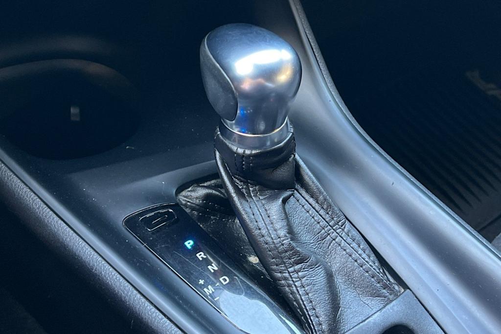 Thumbnail: 2018 Toyota C-HR - 15