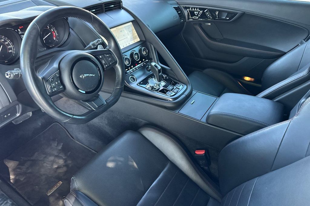 Thumbnail: 2020 Jaguar F-Type - 8