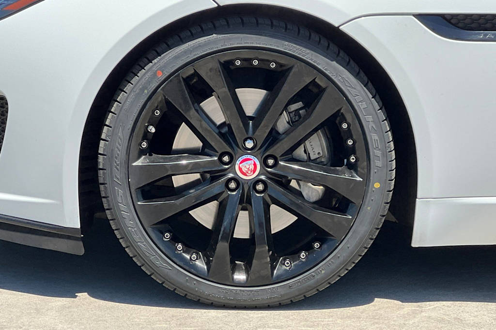 Thumbnail: 2020 Jaguar F-Type - 7
