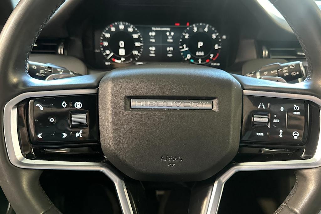 Thumbnail: 2024 Land Rover Discovery Sport - 30