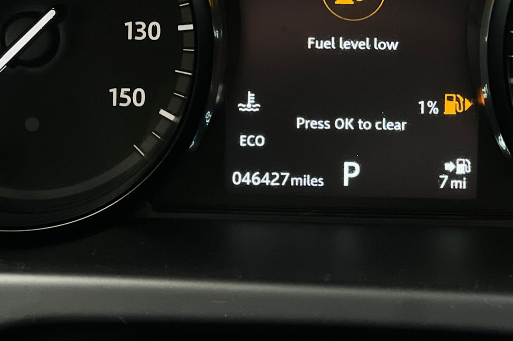 Thumbnail: 2018 Land Rover Discovery Sport - 30