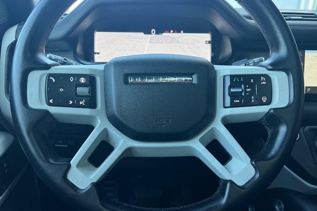 Thumbnail: 2024 Land Rover Defender - 31