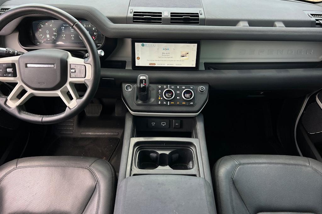 Thumbnail: 2022 Land Rover Defender - 2