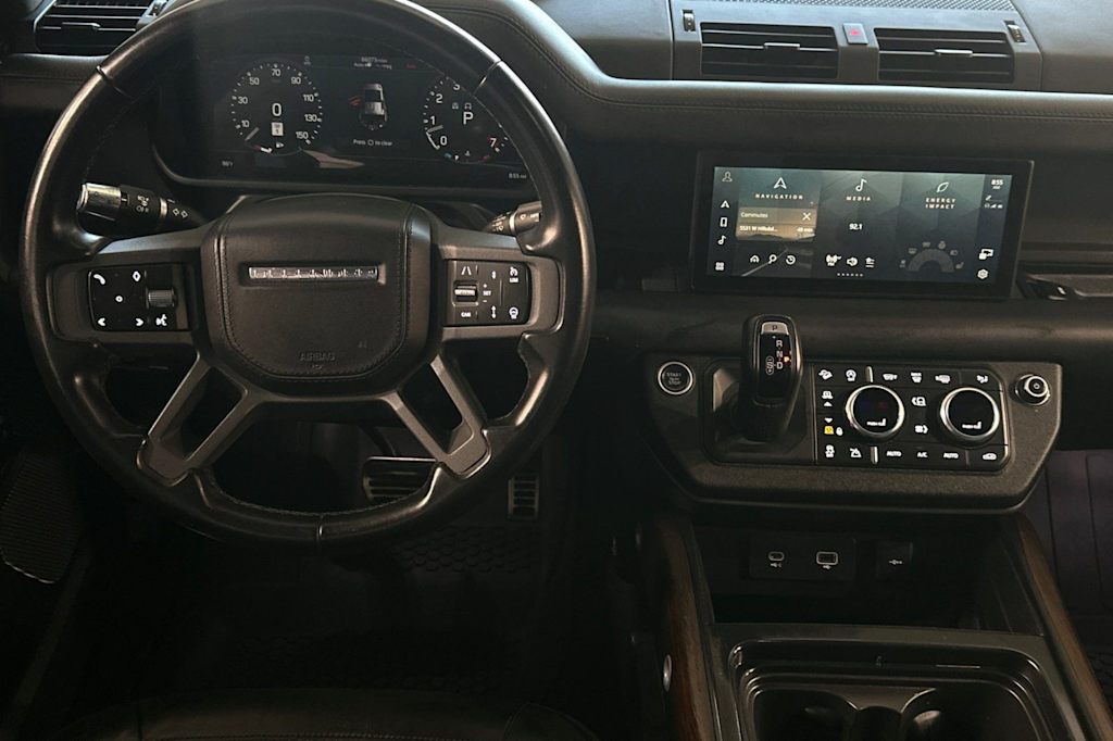 Thumbnail: 2020 Land Rover Defender - 10