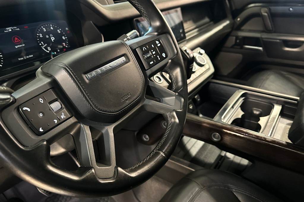 Thumbnail: 2020 Land Rover Defender - 8