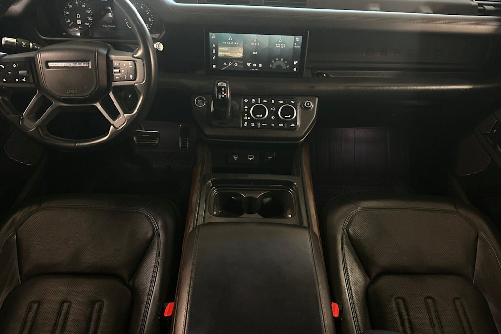 Thumbnail: 2020 Land Rover Defender - 2