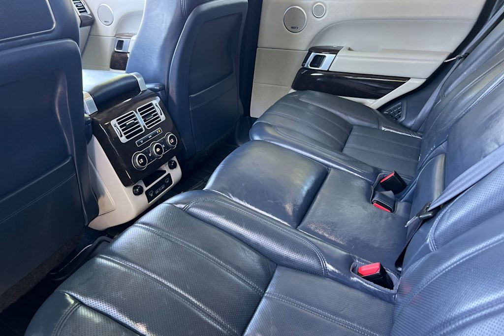 Thumbnail: 2017 Land Rover Range Rover - 11