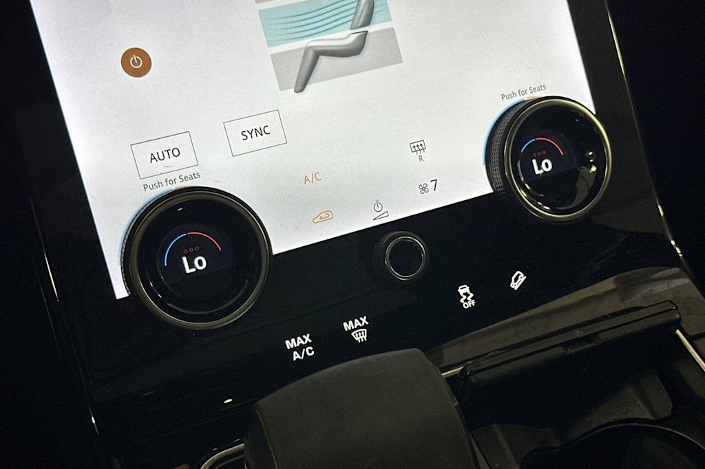 Thumbnail: 2021 Land Rover Range Rover Velar - 26