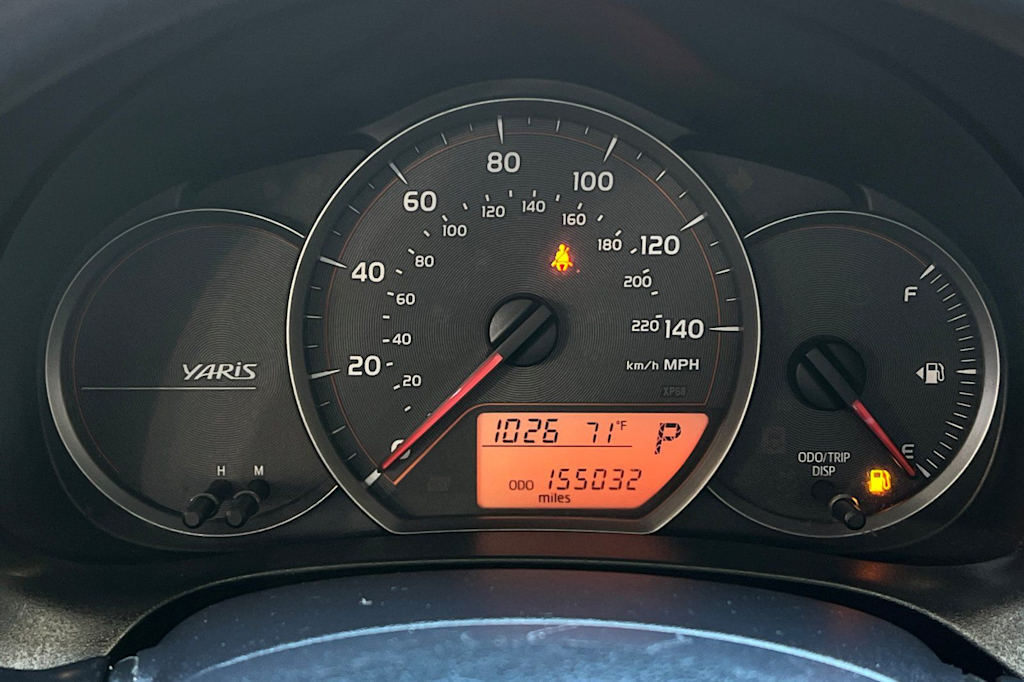 Thumbnail: 2014 Toyota Yaris - 29