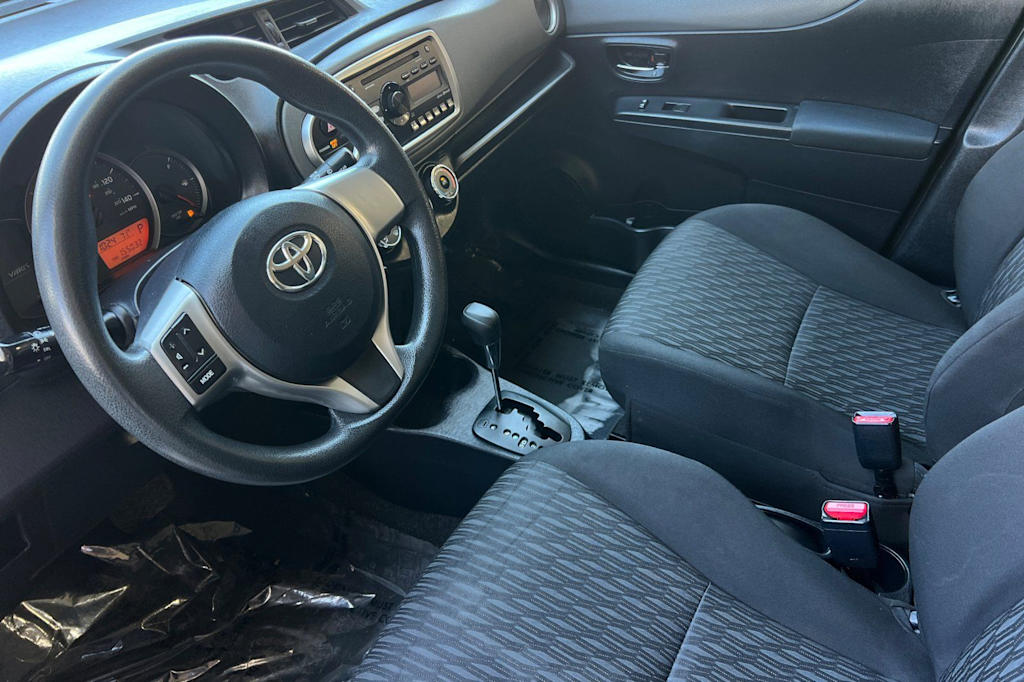Thumbnail: 2014 Toyota Yaris - 9