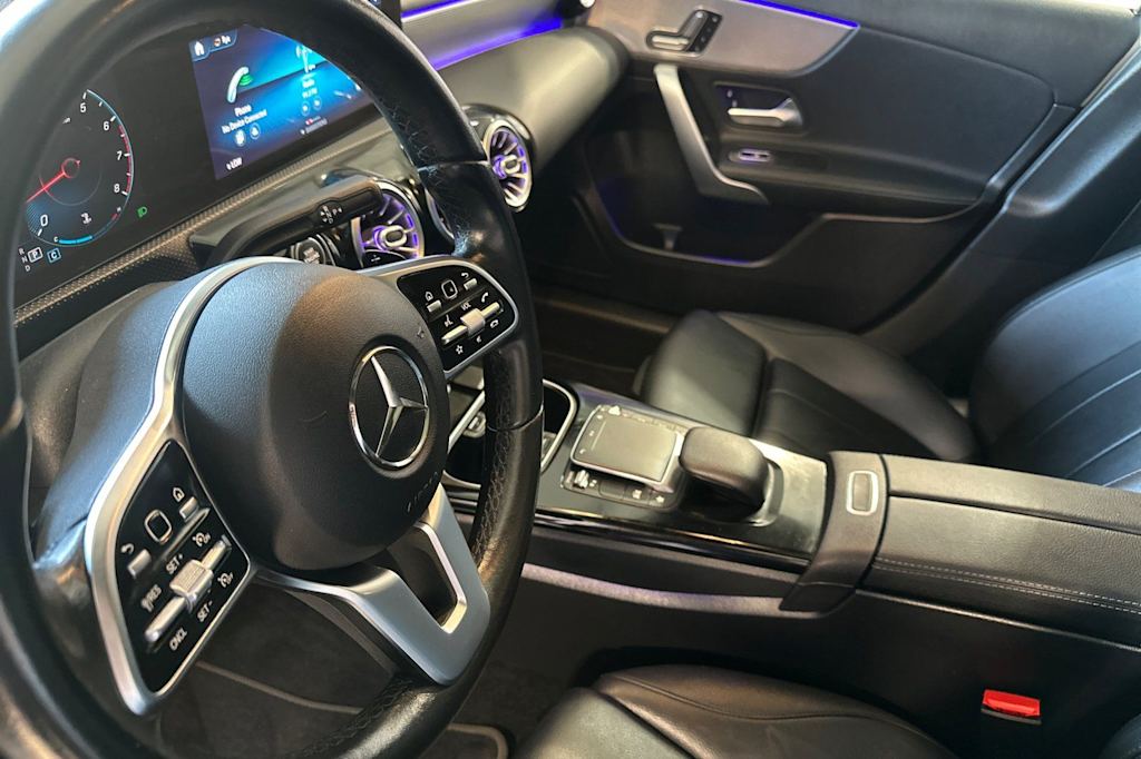 Thumbnail: 2021 Mercedes-Benz A-Class - 9