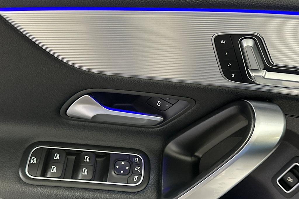 Thumbnail: 2021 Mercedes-Benz A-Class - 20