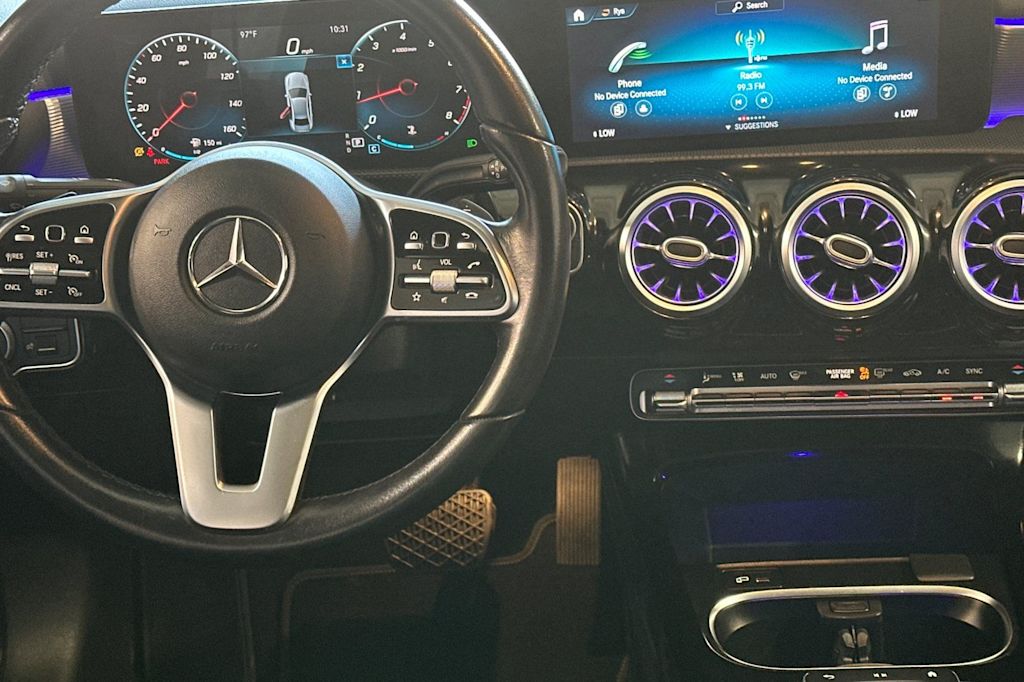 Thumbnail: 2021 Mercedes-Benz A-Class - 11