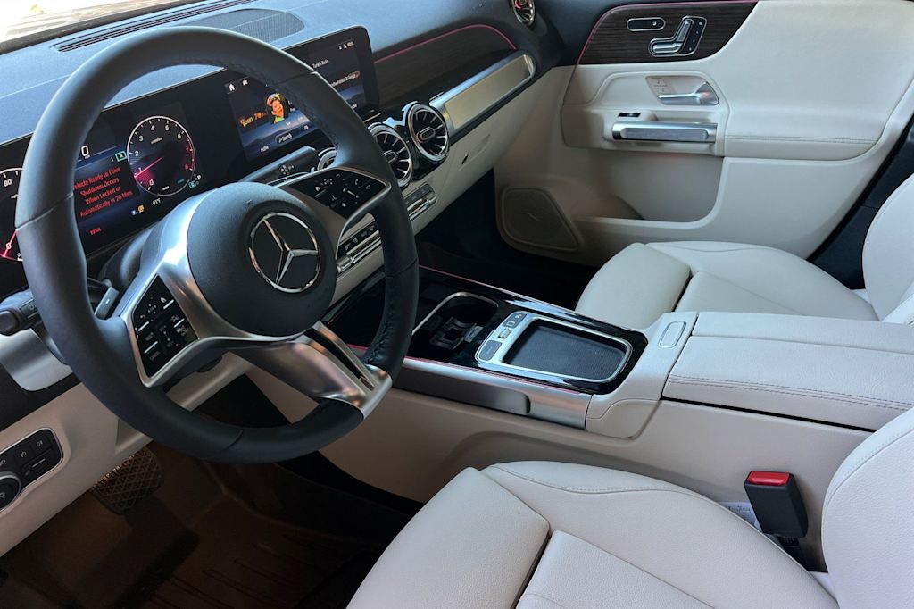 Thumbnail: 2026 Mercedes-Benz GLB - 9