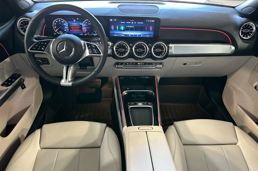 Thumbnail: 2026 Mercedes-Benz GLB - 2