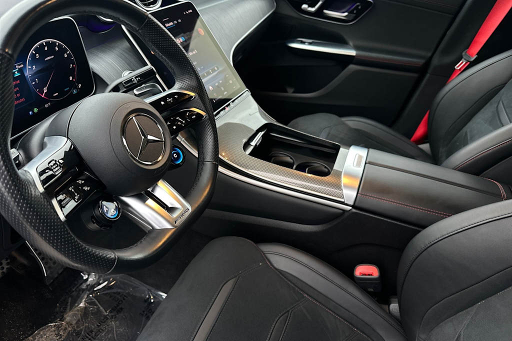 Thumbnail: 2025 Mercedes-Benz GLC - 9