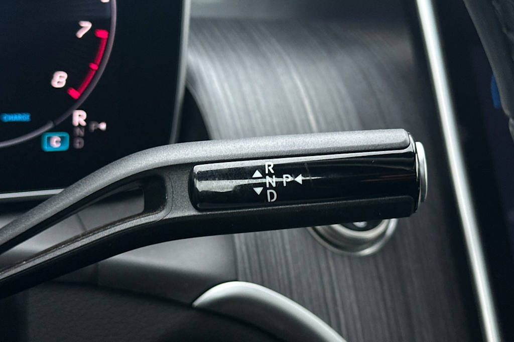 Thumbnail: 2025 Mercedes-Benz GLC - 14