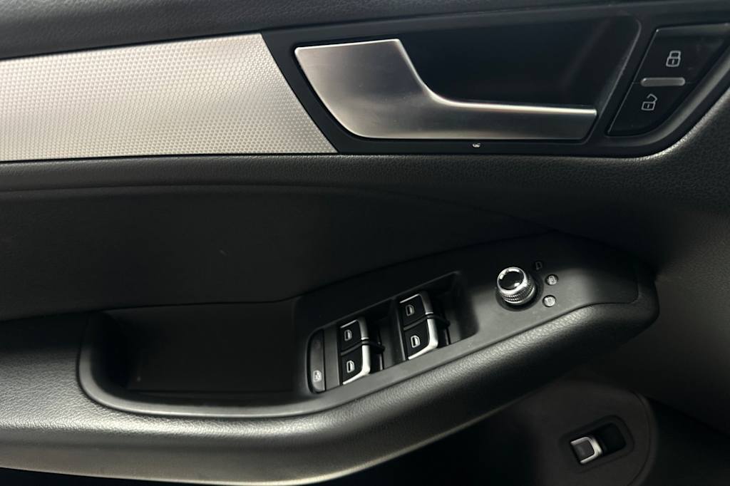 Thumbnail: 2017 Audi Q5 - 22